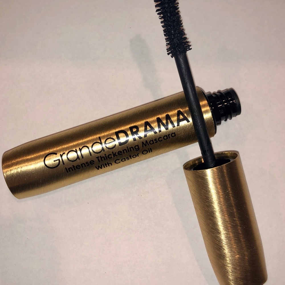 Grande drama intense thickening mascara